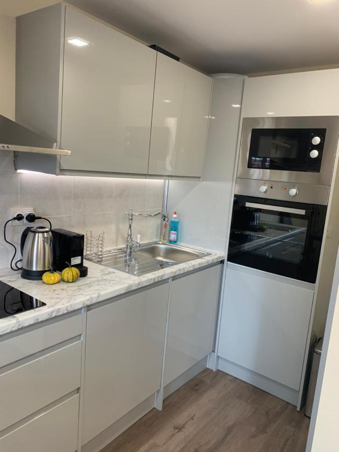 Apartment Zdravets 2, In The Heart Of The Old City Veliko Tarnovo Exterior photo